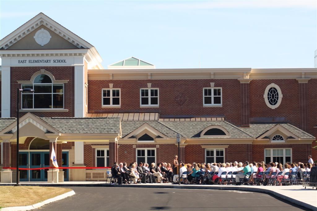 Dedication Attendees at East Elementary School